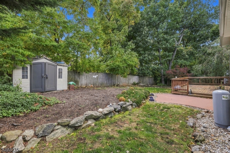 10 Shelley Ct Property Photo 43