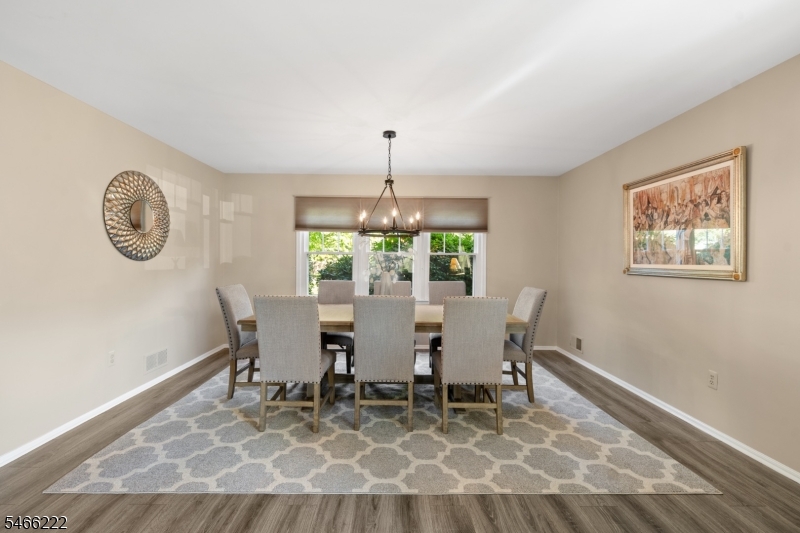 47 Amerman Ln Property Photo 12