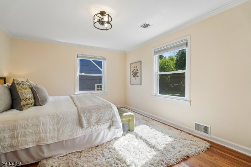 18 Crystal Ave Property Photo 17