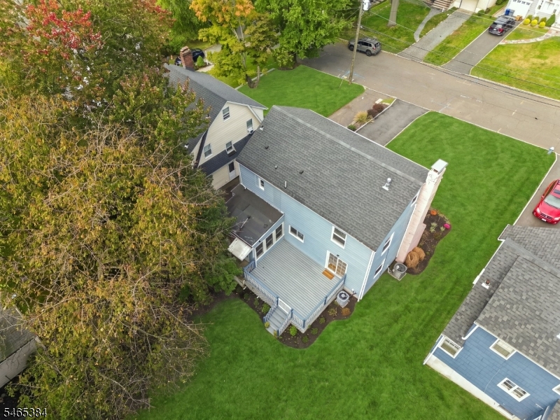 18 Crystal Ave Property Photo 39