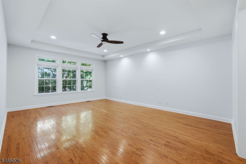 6 Tillou Rd W Property Photo 18