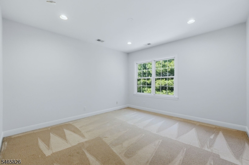 6 Tillou Rd W Property Photo 31