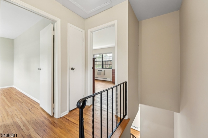 768 Springfield Ave D3 Property Photo 12