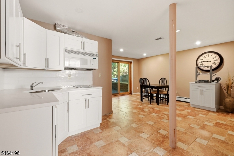 62 South St Property Photo 26