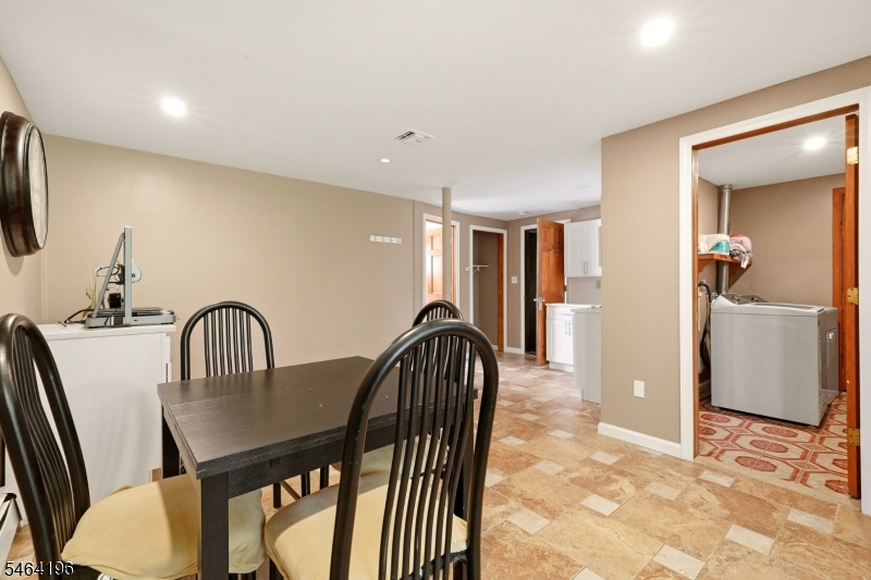 62 South St Property Photo 27