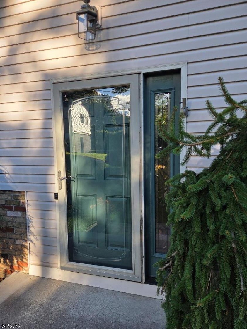 9 Mildred Ave Property Photo 2