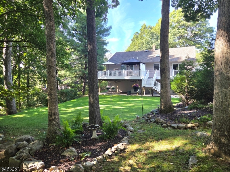 9 Mildred Ave Property Photo 4