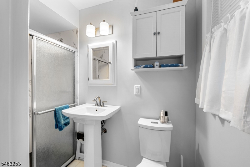 9 Mildred Ave Property Photo 23