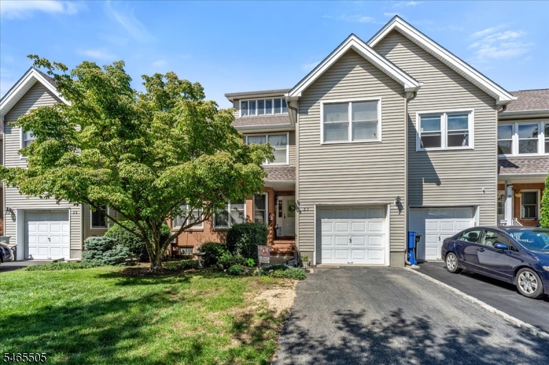 37 Flemming Dr Property Photo 1