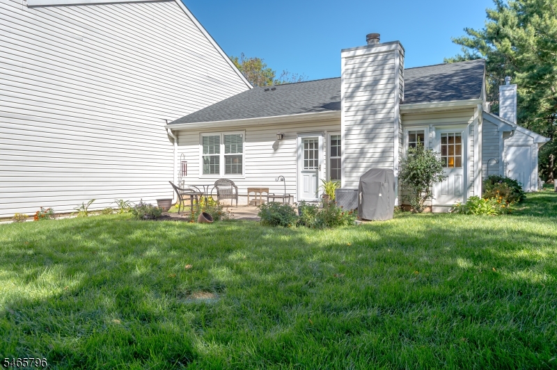 418 Hawkshead Way Property Photo 18