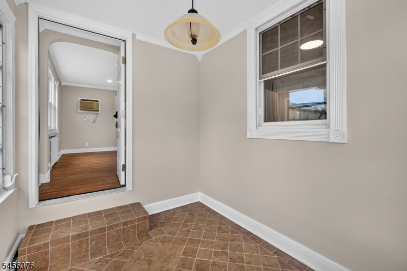 10 Campbell Rd Property Photo 4