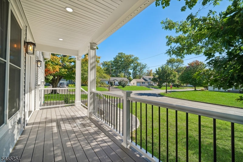 2 Macopin Dr Property Photo 31
