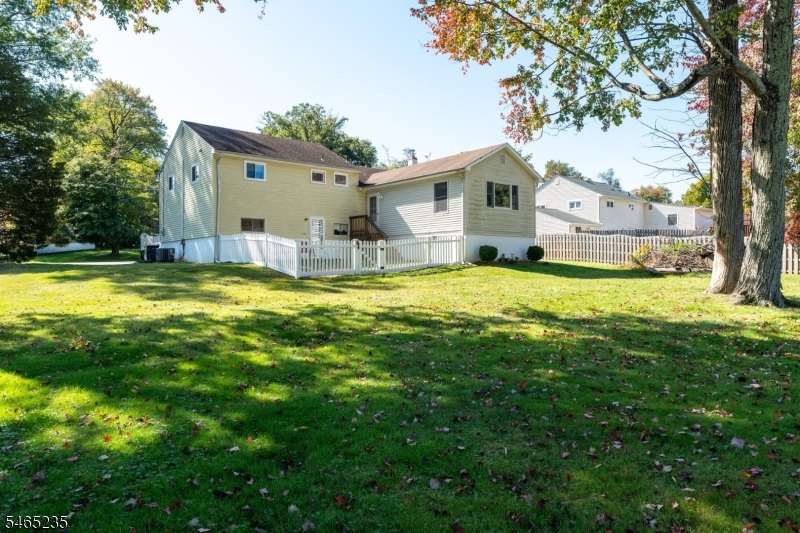 3 Locust Drive Property Photo 24