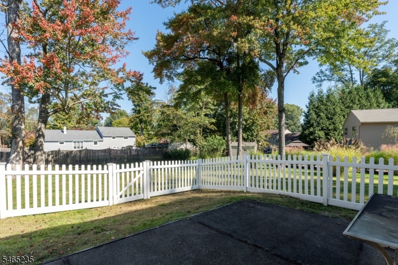 3 Locust Drive Property Photo 26