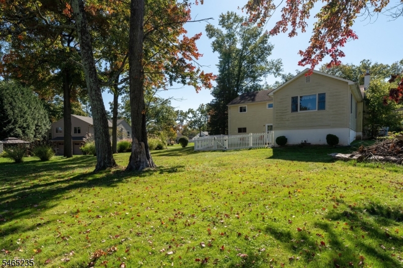 3 Locust Drive Property Photo 27