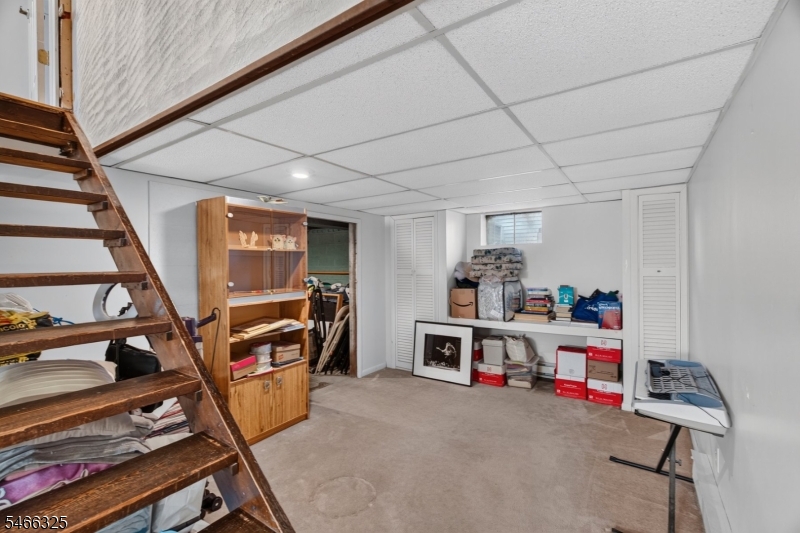 162 Wootton St Property Photo 13