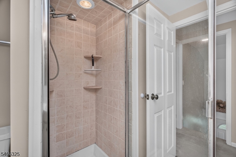162 Wootton St Property Photo 22
