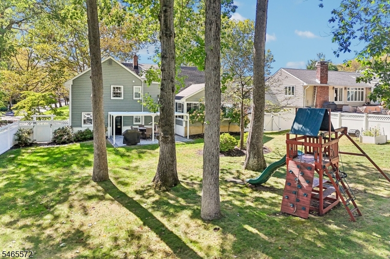 310 Old Grove Rd Property Photo 45