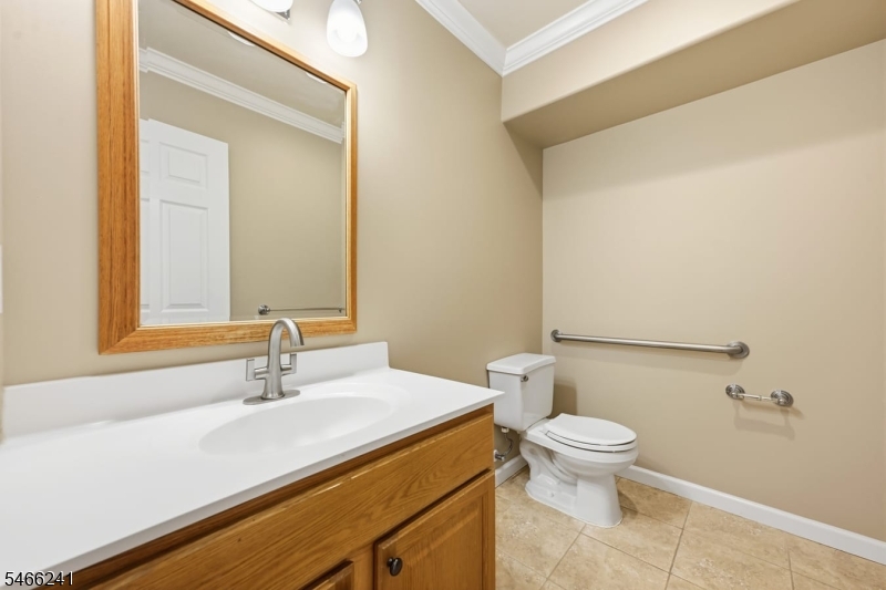 1109 Overlook Ter Property Photo 21