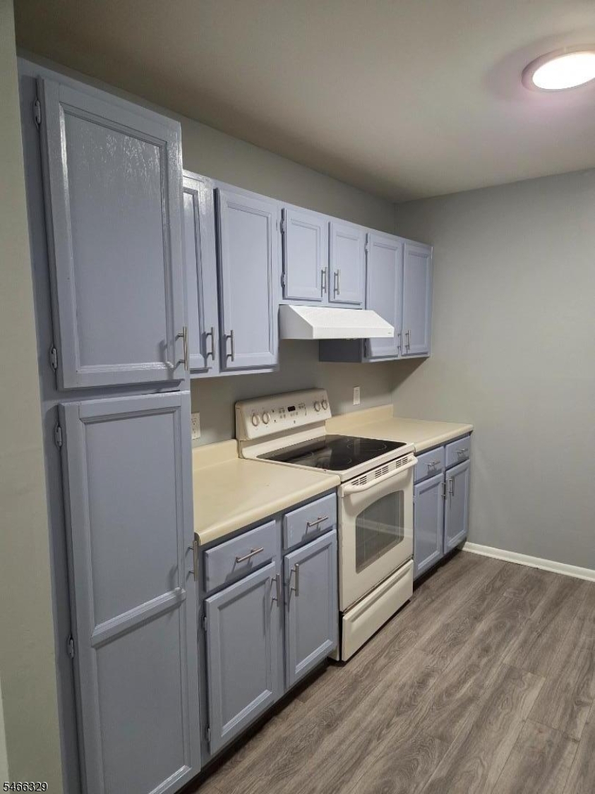 2 Honiss St 15 A Property Photo 2
