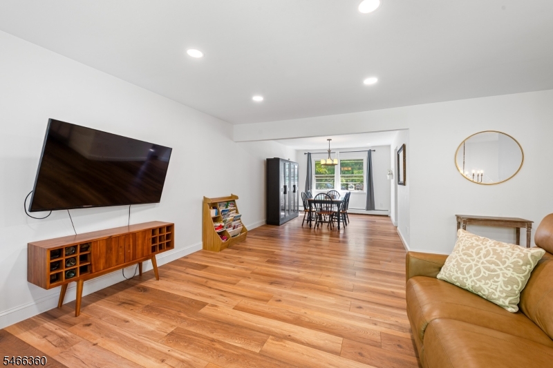4 Horizon Dr Property Photo 3