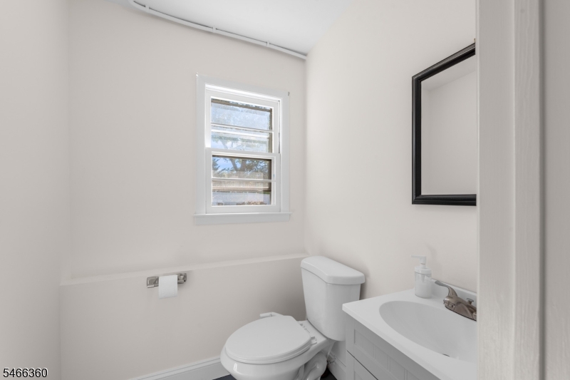 4 Horizon Dr Property Photo 17
