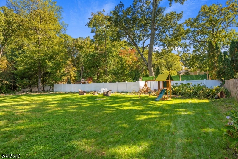 4 Horizon Dr Property Photo 18