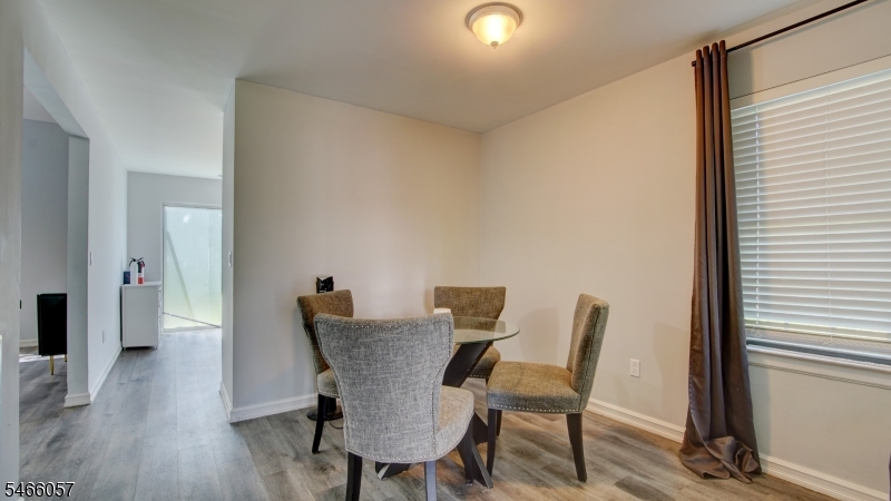 10 Starlight Ct Property Photo 11