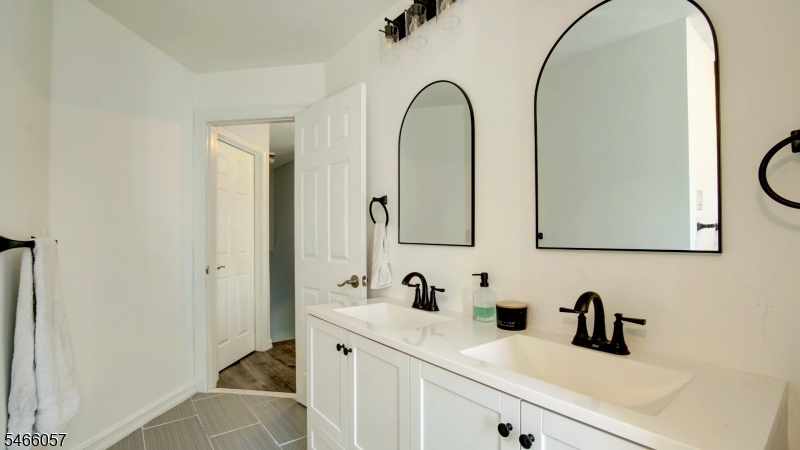 10 Starlight Ct Property Photo 19