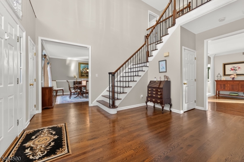 8 Chaucer Dr Property Photo 3