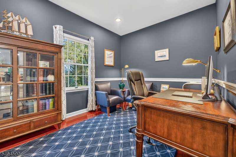 8 Chaucer Dr Property Photo 15