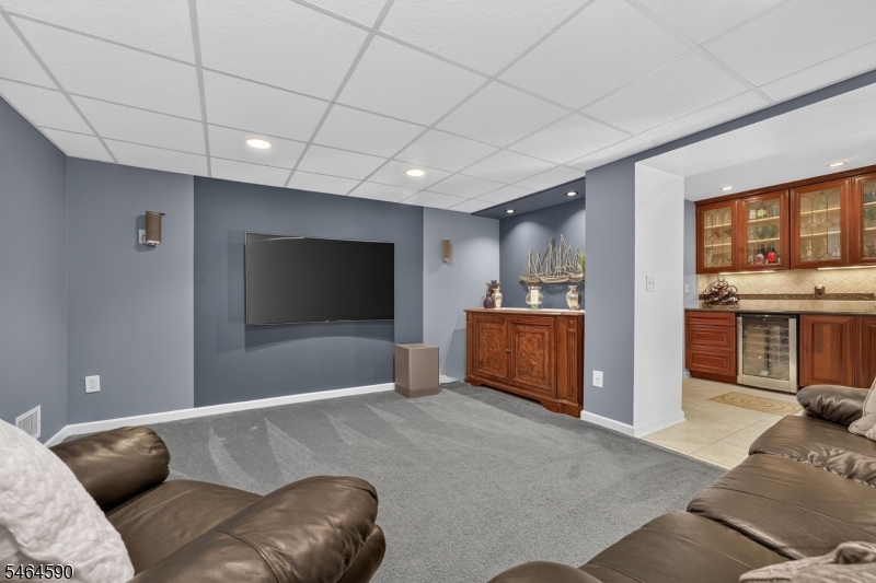 8 Chaucer Dr Property Photo 37