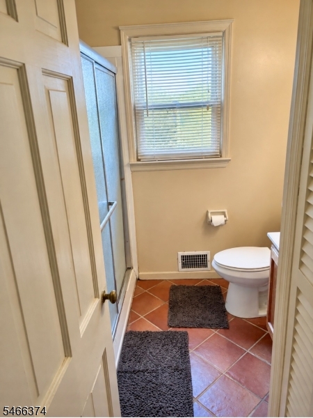 653 Westfield Ave Property Photo 14
