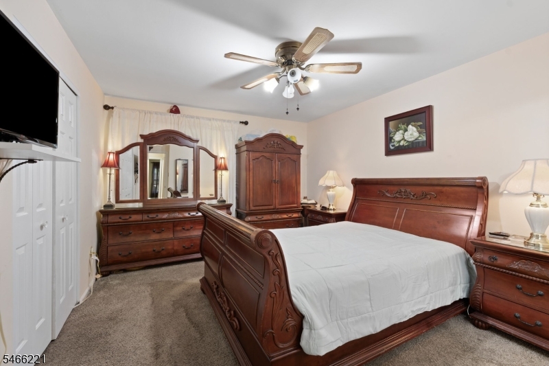 29 Avebury Pl Property Photo 17