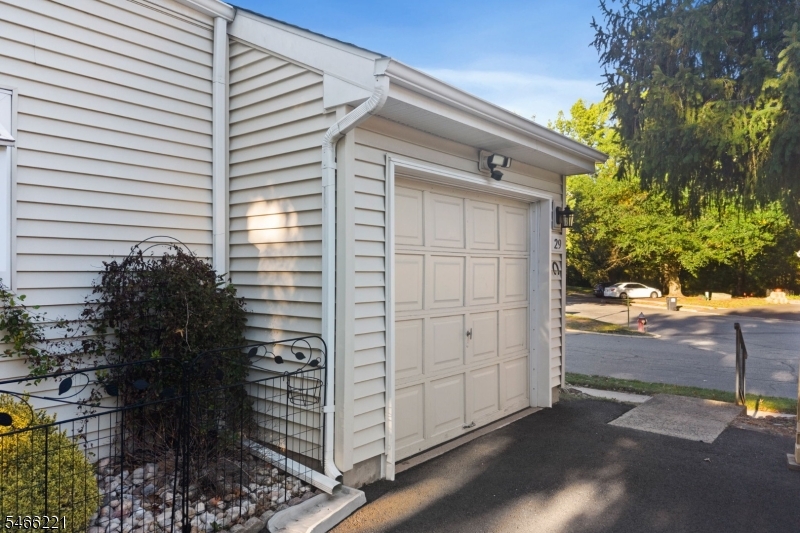29 Avebury Pl Property Photo 22