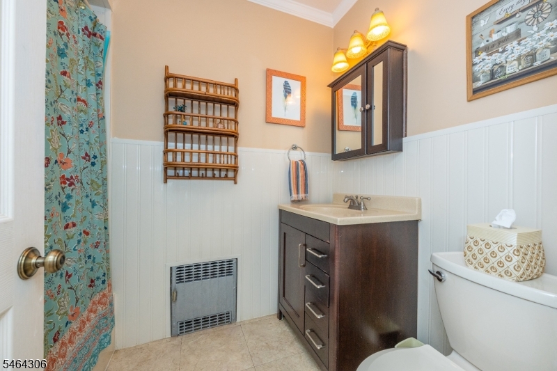 255 Pleasant Valley Way Property Photo 21
