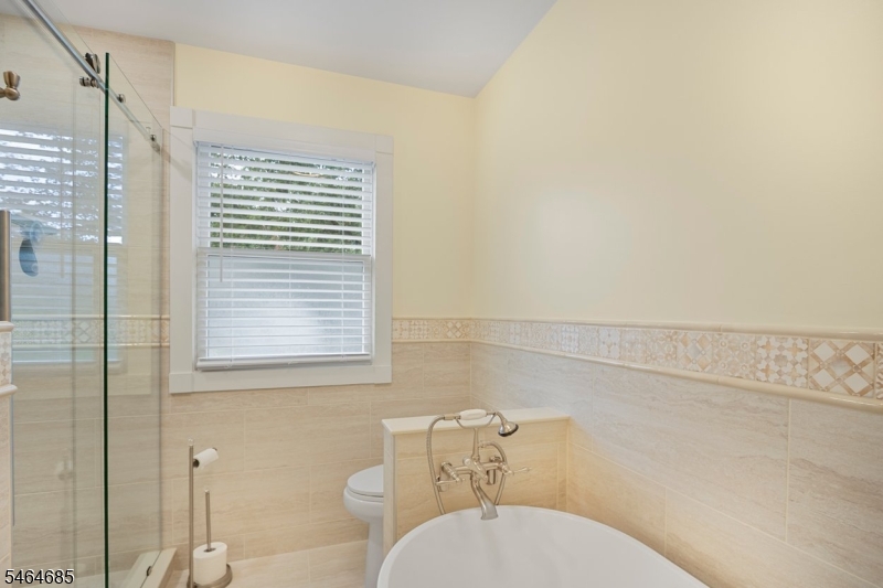 1670 King St Property Photo 33
