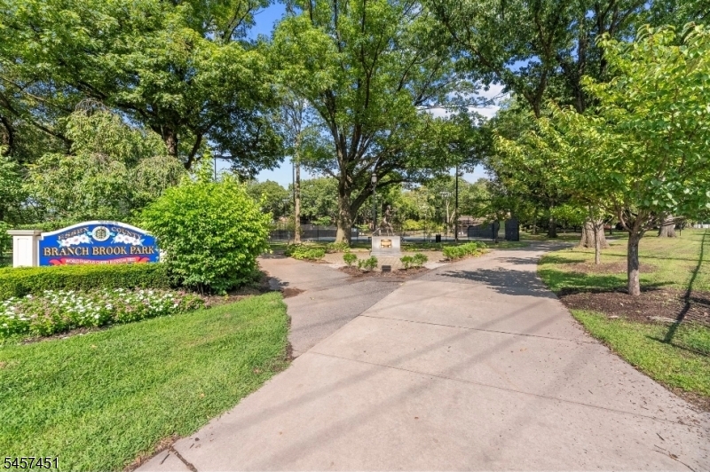 63 Forest Hill Pkwy K1 Property Photo 15