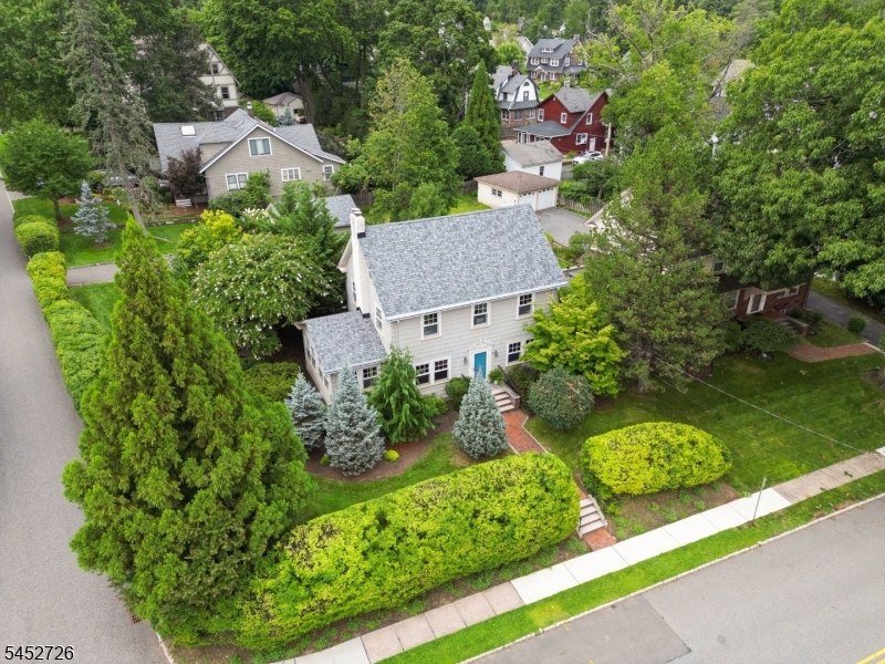 420 Up Mountain Avenue Property Photo 42