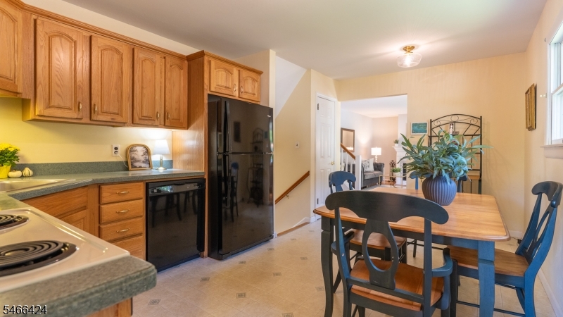 65 Parks Rd Property Photo 10