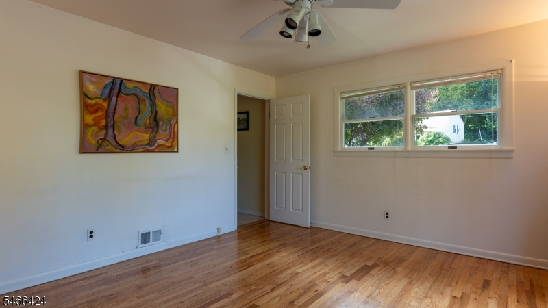 65 Parks Rd Property Photo 13