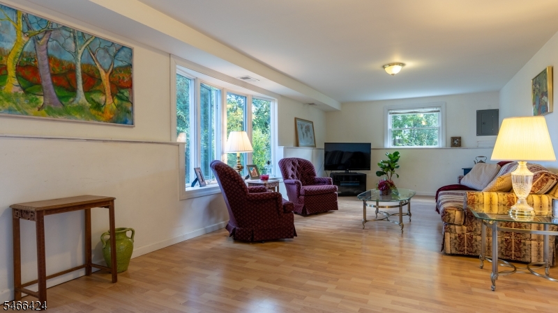 65 Parks Rd Property Photo 30