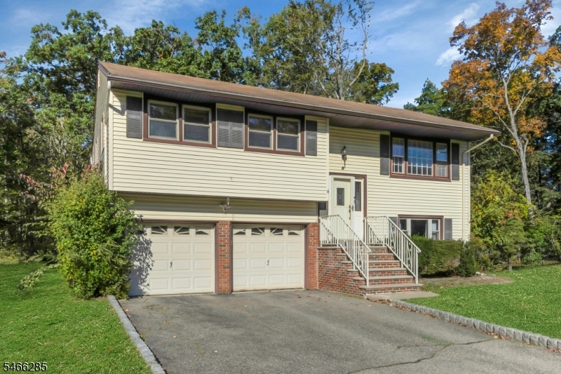 5 Downstream Dr Property Photo 6