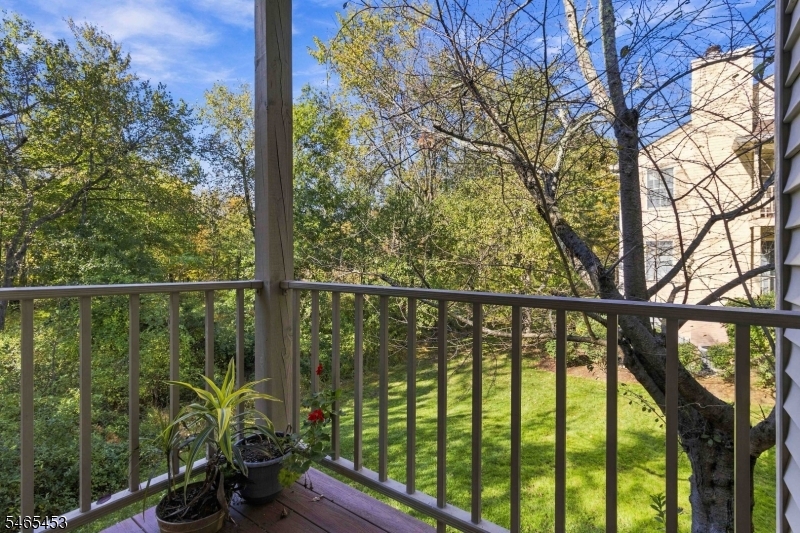 132 Jamestown Rd Property Photo 14