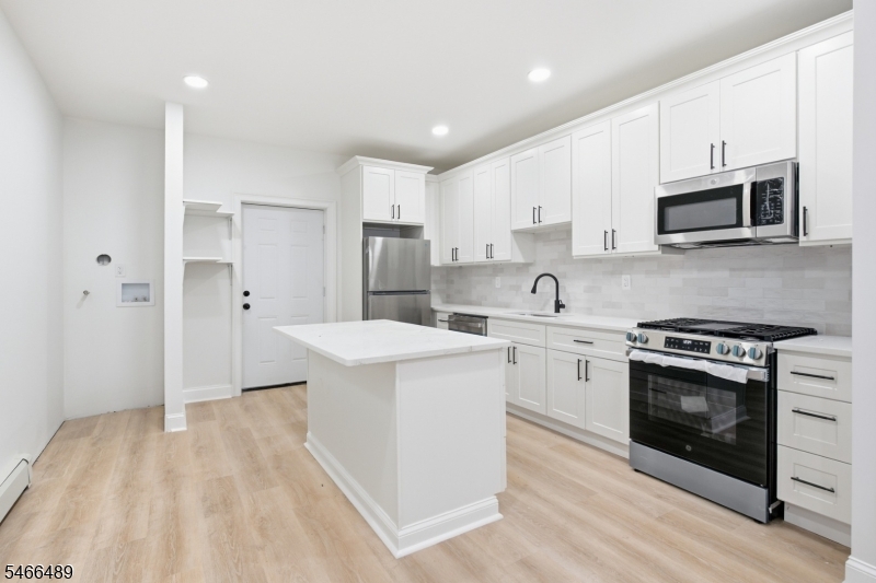 2 Drake St Property Photo 6