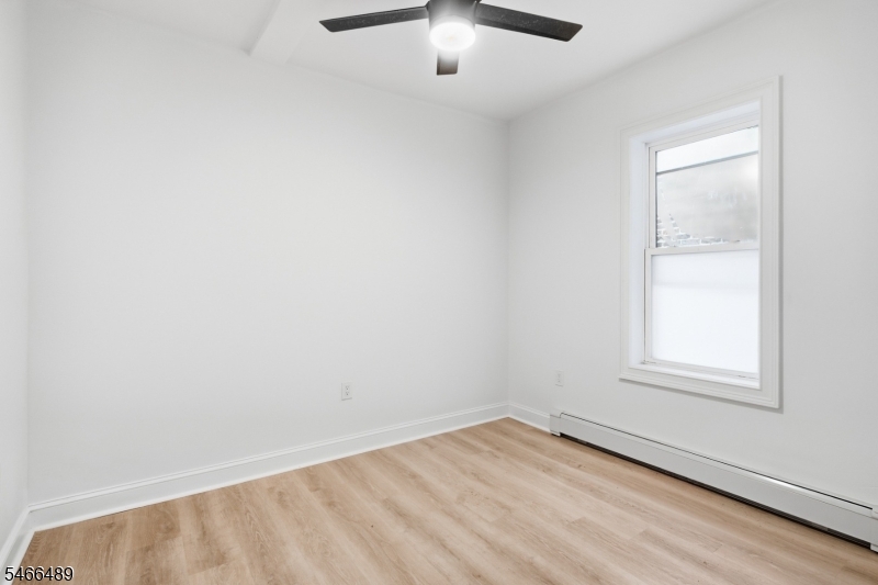 2 Drake St Property Photo 26