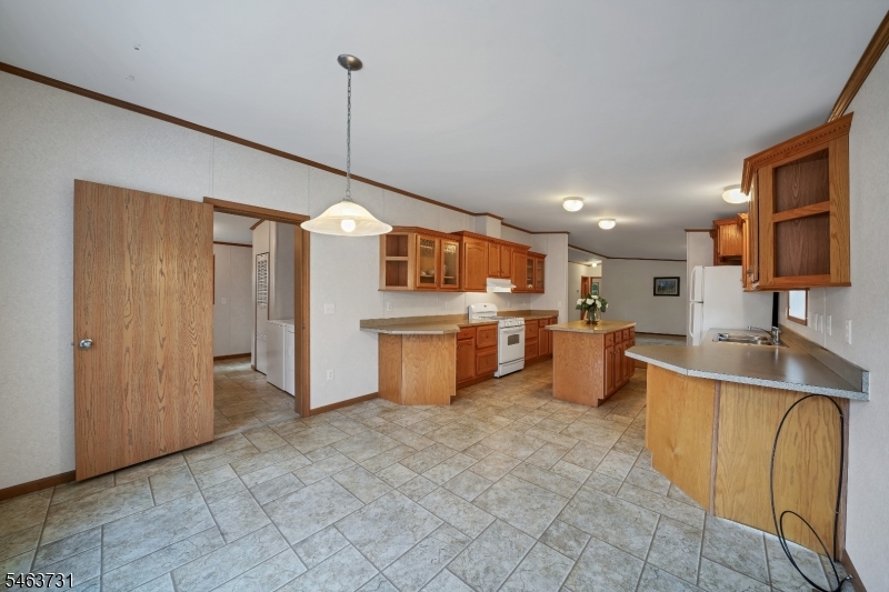 37 Sherwood Park Property Photo 3