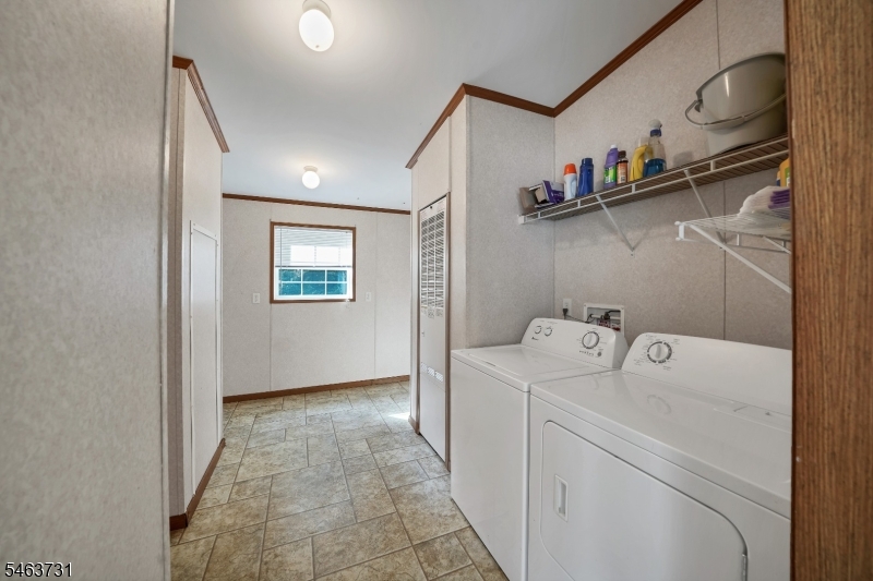 37 Sherwood Park Property Photo 5