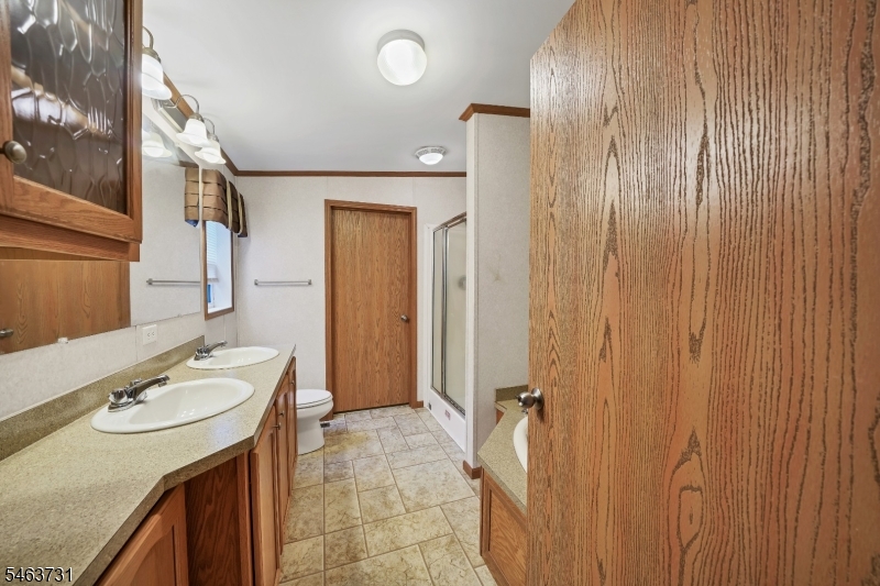 37 Sherwood Park Property Photo 6