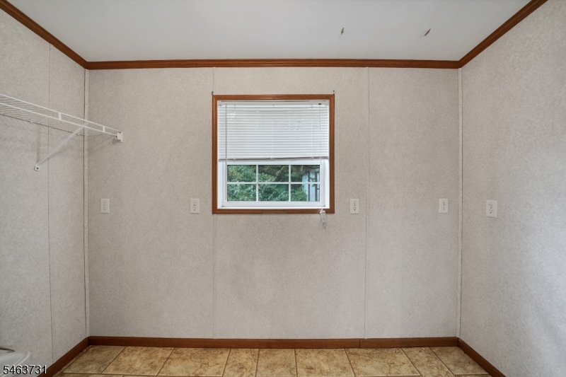 37 Sherwood Park Property Photo 11